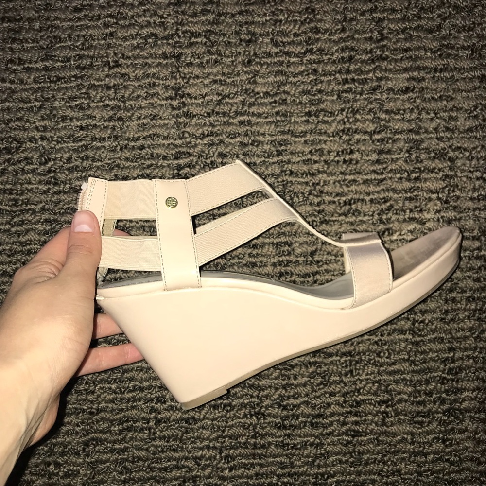Dana Buchman 2 inch Wedges